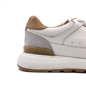 Chaussures de sport en cuir de style classique Dreamy Stark, design sportif et tendance pour hommes, baskets confortables et décontractées pour hommes - Product Image 5