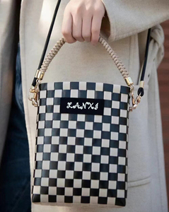 Bolsos de Mano Hechos a Mano/Artesanales al por Mayor con Logotipo Personalizado para Mujer, Bolsos de Gran Capacidad Plegables e Impermeables de PP Tejido para Viajes al Aire Libre - Product Image 3