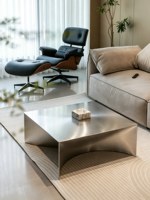 Table basse de luxe nordique Joker en acier inoxydable miroir argenté de forme spéciale, combinaison non spécifiée pour salon