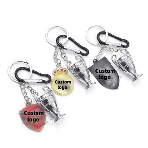 Llavero de Metal con Logotipo Personalizado, Regalo Creativo para Fanáticos de la <span class=keywords><strong>Liga</strong></span> de Campeones de la UEFA, <span class=keywords><strong>Real</strong></span> <span class=keywords><strong>Madrid</strong></span>, Barcelona, Manchester - Product Image 1