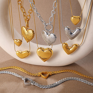 Collar con colgante de corazón de acero inoxidable chapado en oro de 18 quilates, cadena para clavícula para mujer, regalo de joyería, diseño irregular - Product Image 1