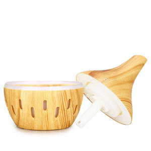 Wood Grain Humidifier Usb Powered Home Indoor Air <b>Moisturizer</b> With Slanted Spout Less Than 0.5L Capacity - Product Image 2