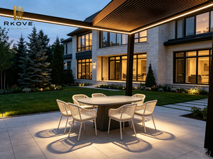 Pergola extérieure en aluminium RKOVE RK-E2 durable et étanche avec toit à lames orientables et bande lumineuse LED chaude pour jardin - Product Image 2