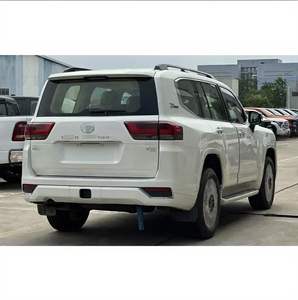 Land Cruiser 300 Kit de carrosserie de mise à niveau de faible à haute qualité Ensemble de pare-chocs avant avec phares arrière pour <span class=keywords><strong>Toyota</strong></span> <span class=keywords><strong>LC300</strong></span> <span class=keywords><strong>2022</strong></span> 2023 - Product Image 3