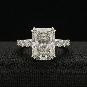 Bague classique en platine et diamants, élégante et simple, pour fiançailles, mariage, bijoux étincelants, à porter au quotidien, idée cadeau - Product Image 1