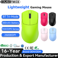 Souris de jeu sans fil ultra-légère 56g en gros, triple mode Bluetooth, capteur PAW3395 personnalisé, souris Esports avec encodeur TCT
