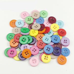Nút Nhựa Rộng Vành Bốn Mắt Màu Trẻ Em Nút Nhựa Phụ Kiện Quần Áo Nút Bán Buôn - Product Image 2