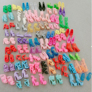 <span class=keywords><strong>Un</strong></span> paquete <span class=keywords><strong>de</strong></span> 60 pares <span class=keywords><strong>de</strong></span> mini muñecas <span class=keywords><strong>de</strong></span> plástico, zapatos <span class=keywords><strong>de</strong></span> tacón alto, 150,71G, Disfraces <span class=keywords><strong>para</strong></span> fingir, juguetes <span class=keywords><strong>para</strong></span> <span class=keywords><strong>niñas</strong></span> - Product Image 1