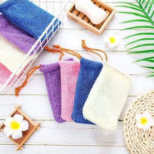 Sac à savon personnalisé avec logo, pochette économiseuse de savon, sacs en filet pour savon, filet exfoliant écologique pour support de douche, poche à mousse pour la douche - Product Image 4