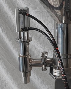 AOC küçük iş makineleri-varillerde paketlenmiş kimyasal uygulamalar için büyük dolum aralığı yarı otomatik yağ dolum makinası - Product Image 6