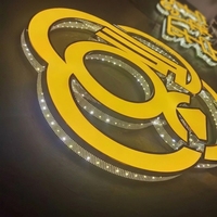 Letrero LED 3D Personalizado con Cambio de Color Arcoíris, Logotipo Holográfico con Degradado Láser, Decoración de Pared con Iluminación Frontal, Letrero Comercial para Exteriores