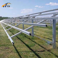 Support photovoltaïque au sol en acier galvanisé à chaud pour la pose de parcs solaires et l'utilisation comme structure de support