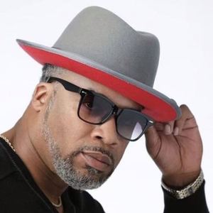 Custom Fashion Men Dress Fadora <b>Hats</b> 2022 New Two Tone Colour Bowler Homburg Trilby Fedoras Wholesale Sombrero Fedora <b>Hats</b> Men - Product Image 1