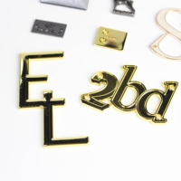 Etiquetas de Metal Personalizadas de Alta Calidad para Ropa con Bordes Cortados con Láser, Etiquetas con Logotipo de Marca en Relieve 3D Ecológicas para Prendas