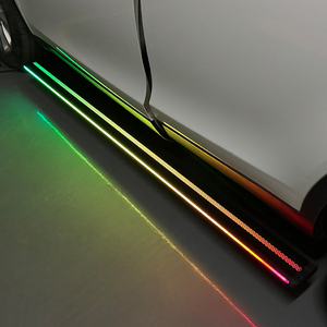 Estribos Eléctricos con Iluminación LED de Colores para <span class=keywords><strong>TOYOTA</strong></span> <span class=keywords><strong>Highlander</strong></span> <span class=keywords><strong>2022</strong></span>+ - Product Image 4