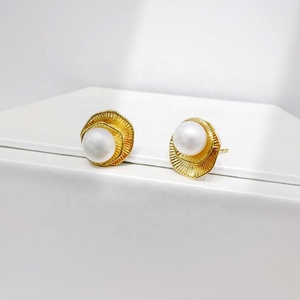 custom plata 925 sterling silver summer new korean <b>earring</b> wholesale <b>fine</b> gold plated geometric elegant pearl <b>earrings</b> for girls - Product Image 1