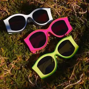 Marca al por mayor gafas de sol 2023 vintage oval gafas de sol hombres y las mujeres de gran tamaño gafas de sol de moda 2022