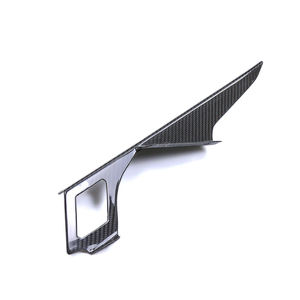 Protector de Cadena Trasero de Fibra de Carbono Seca 3K con Acabado Brillante de Carbono Twill, Ligero para Motocicleta GSX1300R Hayabusa 2021-2026 - Product Image 3