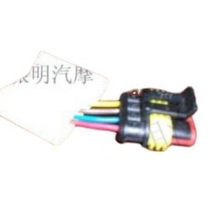 Conector Automotriz Olt de 3 Posiciones, Enchufe de Plástico Negro para Vehículos General Motors, Modelo Olt 001002003004005 - Product Image 5