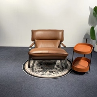 Fauteuil à bascule style Cass, fauteuil lounge rembourré en cuir avec structure métallique pour salon, chambre, bureau, détente