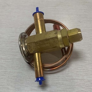 วาล์วควบคุมการขยายตัวด้วยความร้อน Emerson รุ่น AAE 1-1/4SC แบบเชื่อมภายนอก สำหรับระบบทำความเย็น - Product Image 1