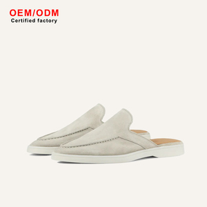 Mocasines de Ante Vacuno Personalizados OEM/ODM para Hombre, Mules sin Talón, Zapatos Tipo Pantufla, Mules Planos Casuales Minimalistas y Cómodos - Product Image 1