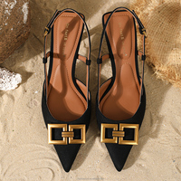 Vente en gros de chaussures à talons aiguilles sexy pour femmes, bout pointu, boucle en métal doré, en daim, personnalisables OEM, livraison directe