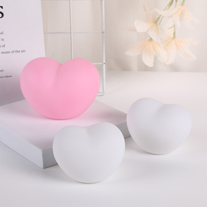 TE AMO <span class=keywords><strong>Dulce</strong></span> amante Corazón ilusión amor LED deshierbe 3D Ilusión Luz de noche I Love U corazón Lámpara de escritorio decorativa - Product Image 1