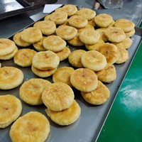 Mesin Penggiling Adonan Tiga Rol, Lini Produksi Kue Lumpia & Roti Renyah Bulat Otomatis Penuh untuk Toko Roti Besar