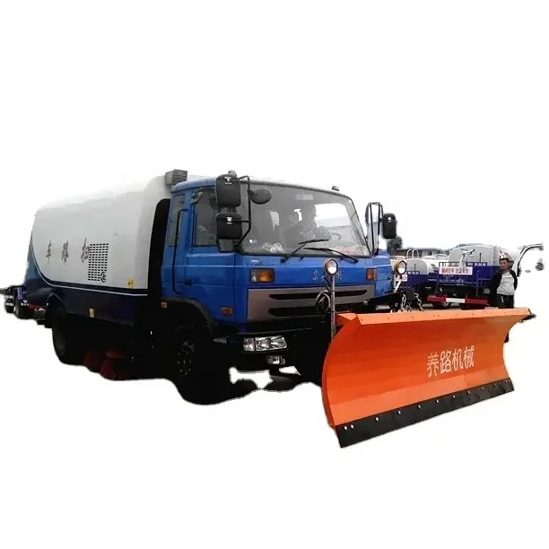Dongfeng off Road Snow Blade Anti-Ice Salt-Spraying Snowmelt Snow Sweeper Removal Truck con Snow Removal Shovel en venta