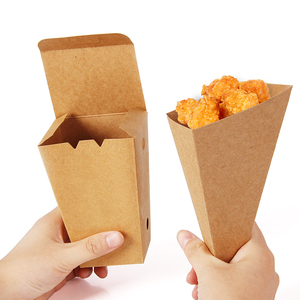 Cônes en papier kraft écologiques avec compartiment intégré pour sauce, idéaux pour les frites, les sauces et les snacks, fabriqués à partir de matériaux recyclés et biodégradables. - Product Image 5