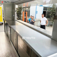 Distributeur automatique mobile de café BBQ de chocolat chaud Chariot de remorque Shawarma camions de nourriture entièrement équipés