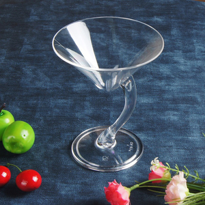 Verre à cocktail en <span class=keywords><strong>plastique</strong></span> PC acrylique pour jus de vin rouge Verres à pied Verre à champagne à bulles - Product Image 1