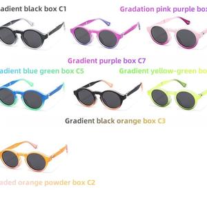 New Arrival <span class=keywords><strong>2025</strong></span> đầy màu sắc và thân thiện với môi Quà Tặng ánh sáng linh hoạt TR90 Vòng phân cực có thể gập lại Kids Sunglasses - Product Image 2