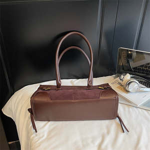 Sac à bandoulière pour femme, logo personnalisé tendance, luxe neuf, nouvelle fermeture éclair design. - Product Image 4