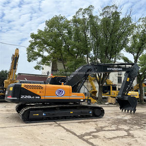 La Corée 220LC-9S a utilisé l'excavatrice moyenne pelleteuse Hyundai 220LC-9S pelle moyenne à vendre - Product Image 5