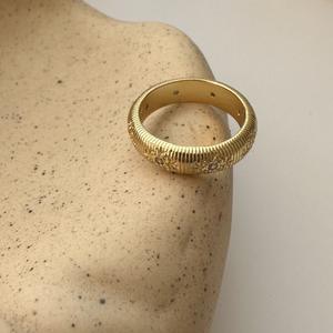 Bague en argent pur S925 de style italien Mid Ghulas, design rayé vintage avec motif géométrique, placage rhodium, accessoire de coiffure - Product Image 5