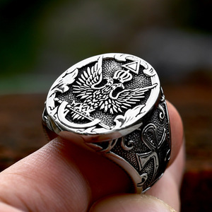 SS8-1154R nuovo Design anello aquila in acciaio inossidabile modello di uccello croce anello da uomo in stile americano Cool Biker Animal Jewelry di alta qualità - Product Image 5
