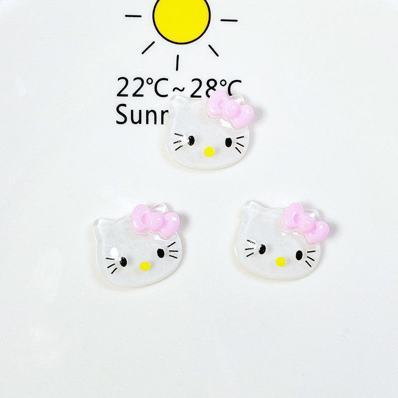 Small translucent cat, 18*16mm