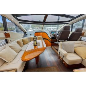 Yate de Vela Sunseeker Predator 68 de Lujo, Usado, de 2015, de Fibra de Vidrio, a Gasolina, 35-40 Nudos, 24.3m, con Tecnología de Infusión al Vacío - Product Image 5