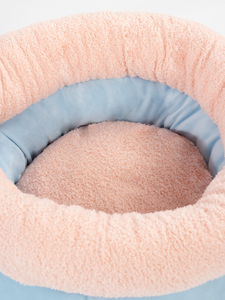 Lit pour <span class=keywords><strong>chat</strong></span> en forme de donut, en peluche douce <span class=keywords><strong>et</strong></span> ronde, apaisant, avec rebord surélevé pour chats d'intérieur <span class=keywords><strong>et</strong></span> petits chiens - Product Image 5