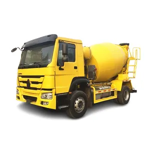 Sinotruk Howo 4x2 volumetrico 5 Ton piccolo camion betoniera prezzo