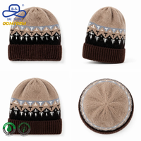 Bonnet en tricot brossé et duveteux, motif Fair Isle jacquard, bordure zigzag, revers côtelé croisé, style festif confortable, fournisseur ODM OEM