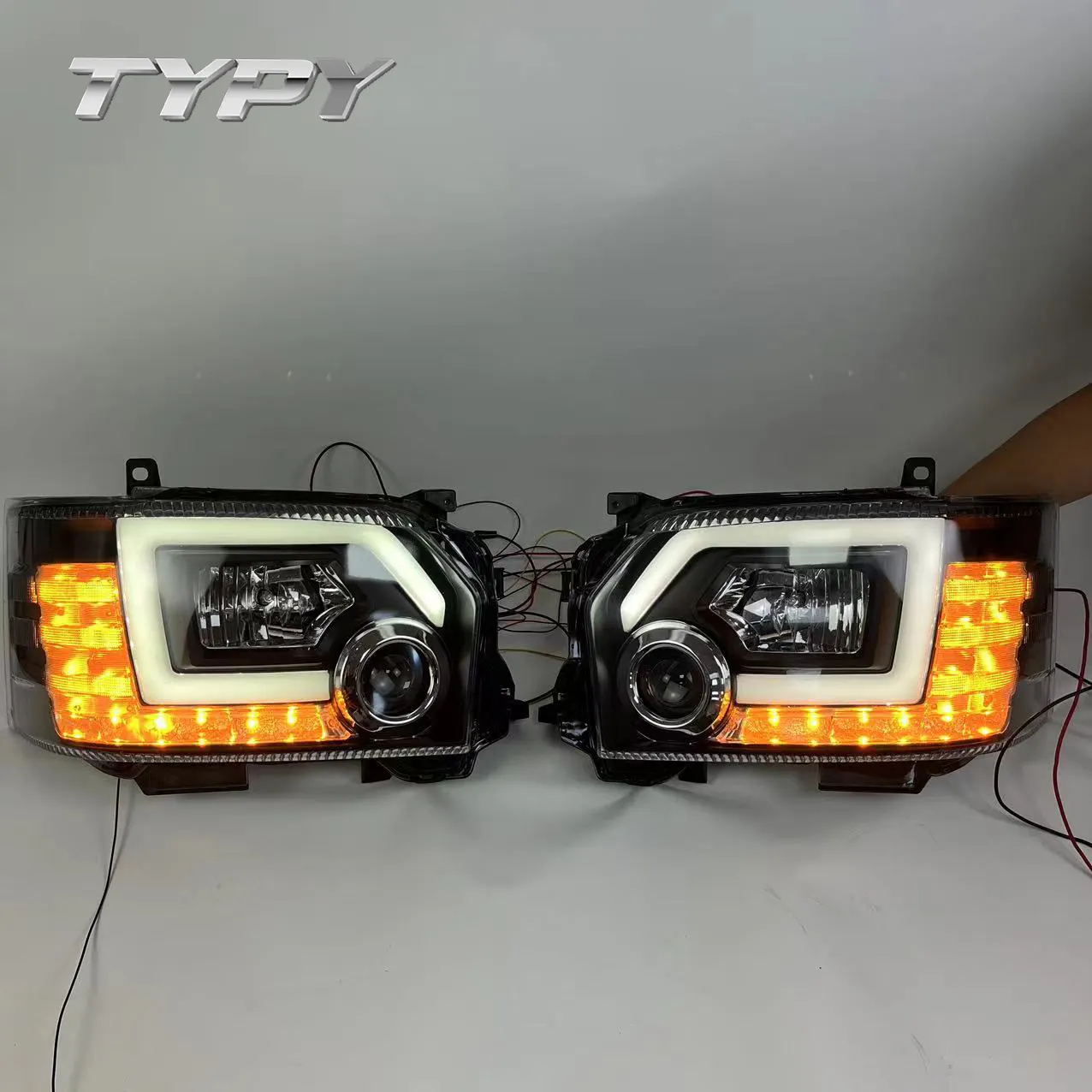 Faróis Do Carro Faróis Modificado Lâmpada De Cabeça Luz De Cabeça LED Luzes Diurnas Para Toyota Hiace Bus 2014-2018