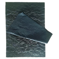 Échantillon de membrane de toiture en bitume auto-adhésive ultra-résistante 1,5 mm en polyester SBS PE, imperméable pour étang, tunnel et toit