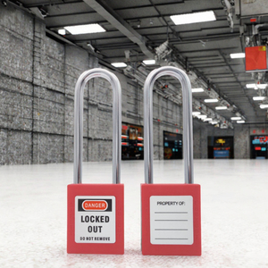 Cadenas de sécurité robuste à clé en nylon rouge de 76 mm avec longue anse pour verrouillage et étiquetage (Lockout/Tagout) – Conforme OSHA LOTO - Product Image 2