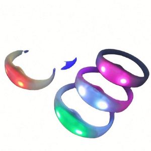 Bracelets LED personnalisés avec logo promotionnel pour événements - 15 couleurs LED, portée de contrôle de 400 m, utilisation pour les fêtes - Product Image 2