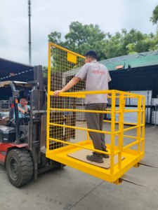 Cage de sécurité pliable robuste pour chariot élévateur, plateforme de travail en acier, panier de travail pour entrepôt et maintenance en hauteur - Product Image 4