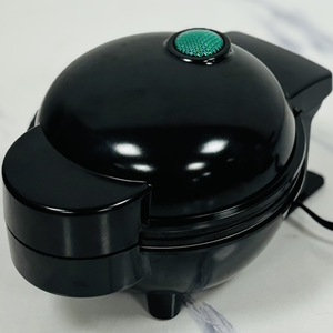 เครื่องทำวาฟเฟิลทรงกลมขนาดเล็กสีดำ - <span class=keywords><strong>750</strong></span> วัตต์, แผ่นเคลือบกันติด, ไฟแสดงสถานะ, ขนาดกะทัดรัด, สำหรับอาหารเช้าและของว่าง ทำความสะอาดง่าย - Product Image 5