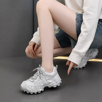 Chaussures décontractées à lacets à semelle épaisse en cuir synthétique pour la marche, marque privée, fabrication OEM ODM